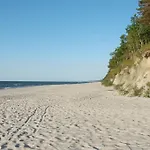 Nadmorski Łukęcin